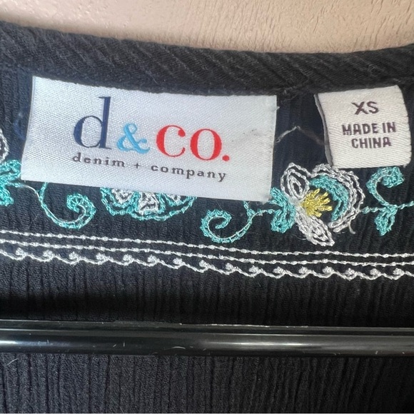 Lot Of 2 VTG Y2K Button Up Embroidered Gauzy Crepe Cotton Shirt Top Womens Sz XS - Picture 6 of 10